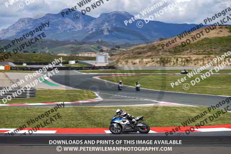 cadwell no limits trackday;cadwell park;cadwell park photographs;cadwell trackday photographs;enduro digital images;event digital images;eventdigitalimages;navarra;no limits trackdays;peter wileman photography;racing digital images;trackday digital images;trackday photos